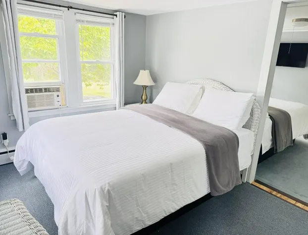 Pocono Ridge Inn hotel detail image 4