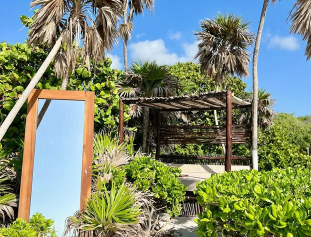 Caleta Tankah hotel detail image 1