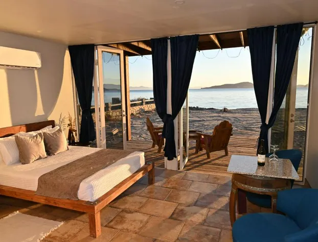 punta arena hotel hotel detail image 1