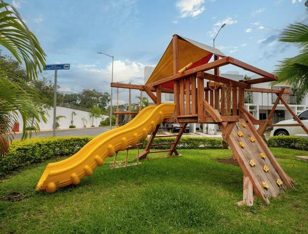 3BR Modern House hotel detail image 4