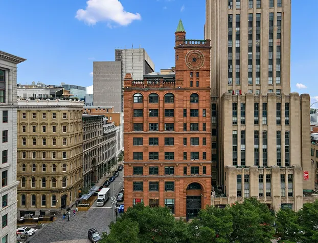 Hotel 511 Place d' Armes hotel detail image 3