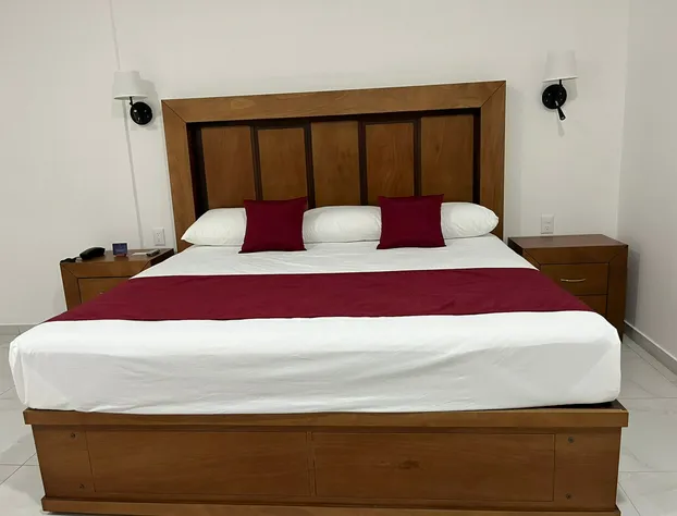 Hotel Alcázar de Luna hotel detail image 3