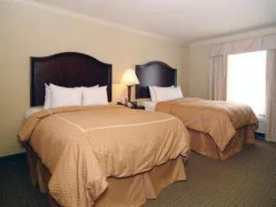 Spark by Hilton Cincinnati Fairfield hotel detail image 3