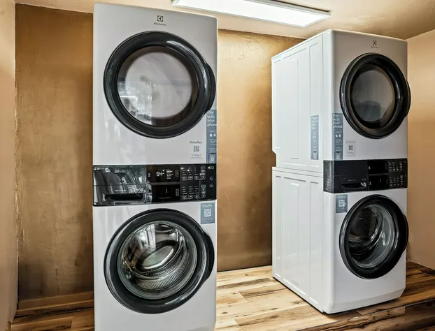 LUXX LODGE Glamping and Taos RV Park hotel detail image 3