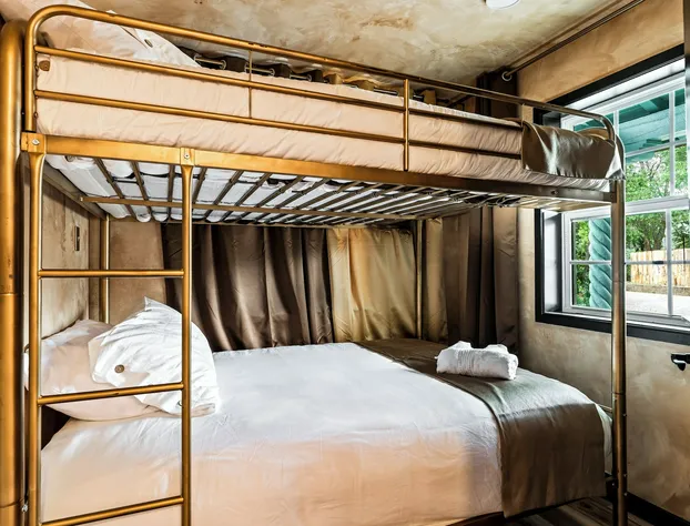 LUXX LODGE Glamping and Taos RV Park hotel detail image 4