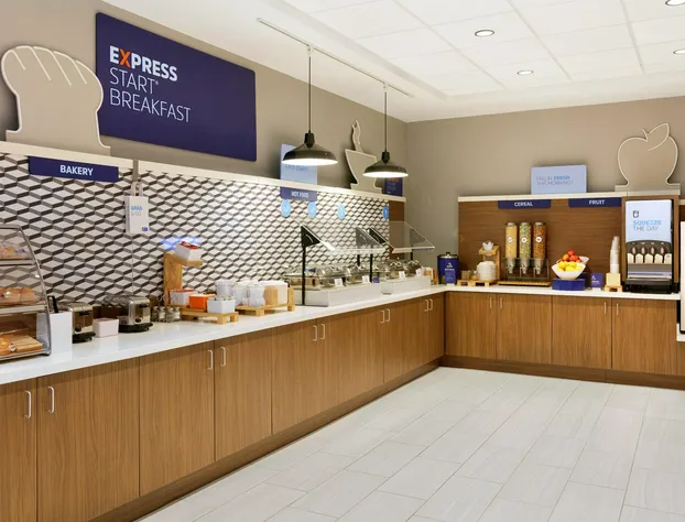 Holiday Inn Express Tyler South University Area by IHG hotel detail image 2