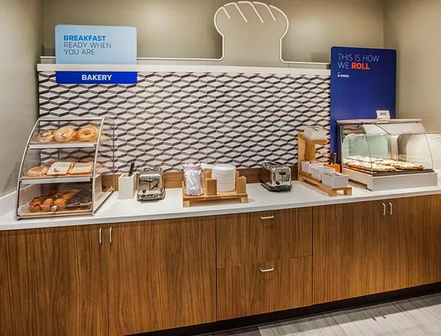 Holiday Inn Express Tyler South University Area by IHG hotel detail image 3