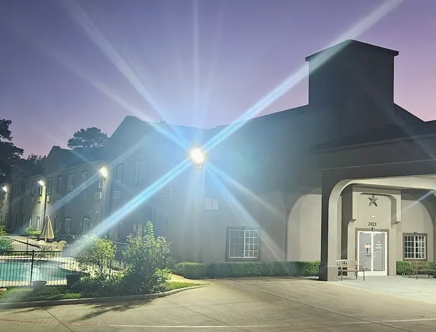 Hotel Piney Woods hotel detail image 1