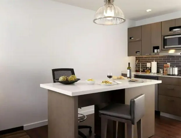 Hyatt House Fresno Campus Pointe hotel detail image 3