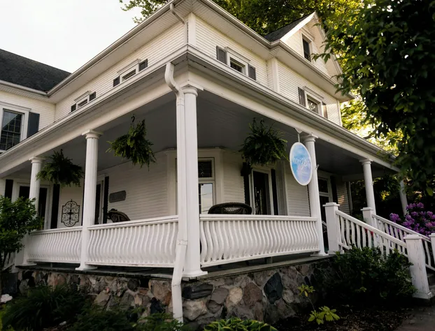 Dream Estate Inn hotel detail image 4