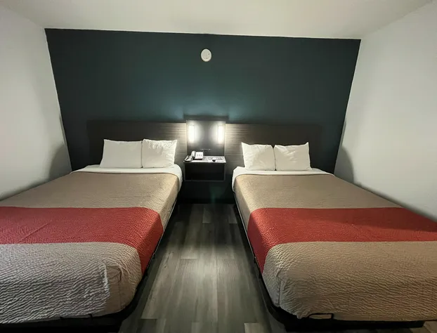 Studio 6 Suites Urbana, IL hotel detail image 3