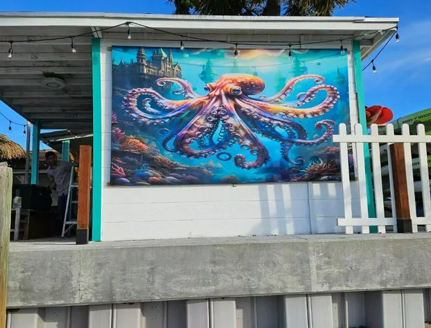 Blue Heron Bridge Hotel & Dive Club hotel detail image 3