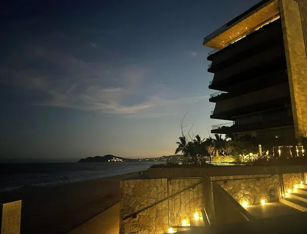 Luxury Ocean View Villa-Los Cabos at Solaz Resort hotel detail image 1