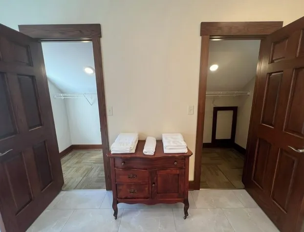 Charleston House Bed & Breakfast Inn hotel detail image 1