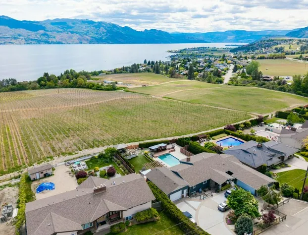 Vineyard Views hotel detail image 3