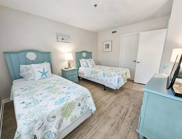 Serene 2 Bed, 2 Bath Lodge, With Amenities, 101ac 2 Bedroom Lodge hotel detail image 3