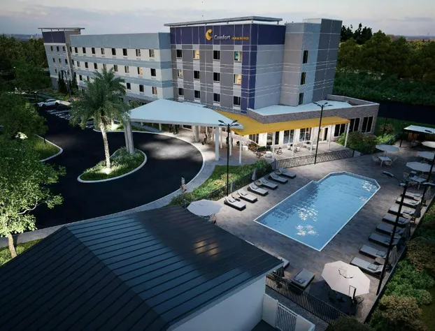 Comfort Inn & Suites Orlando Sanford Airport hotel detail image 4