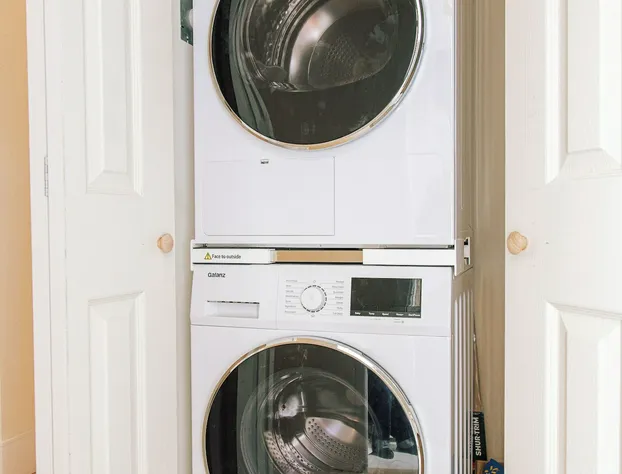 B Hotel hotel detail image 4