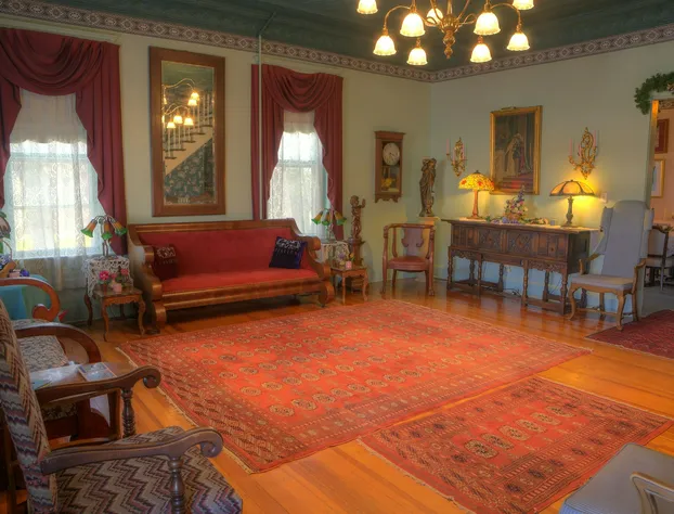 Inn of the Six-Toed Cat hotel detail image 4