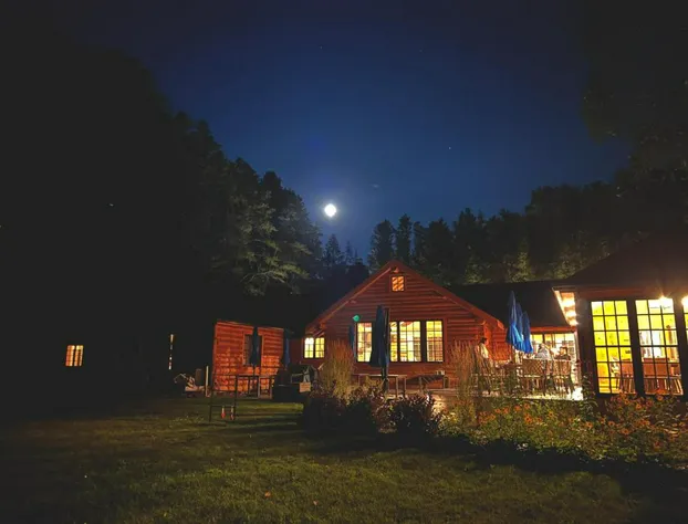 Haliburton Post House hotel detail image 1