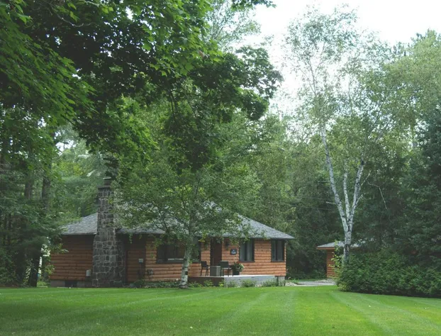 Haliburton Post House hotel detail image 4