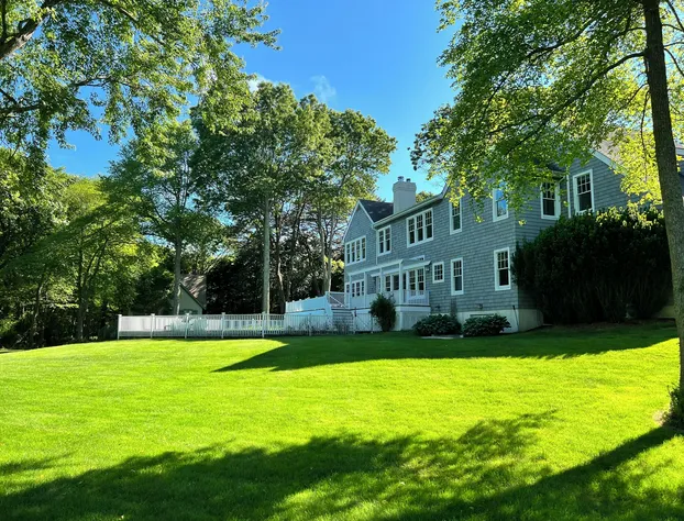 Head of Pond House hotel detail image 3