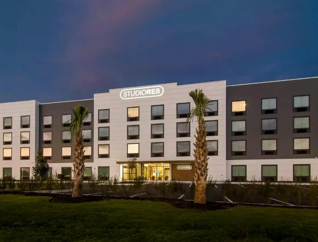 StudioRes by Marriott Greensboro Airport hotel detail image 1