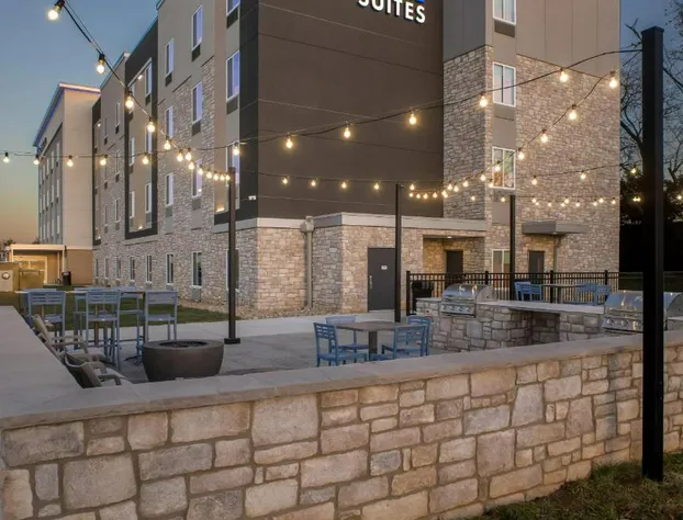 Everhome Suites Bowling Green hotel detail image 2