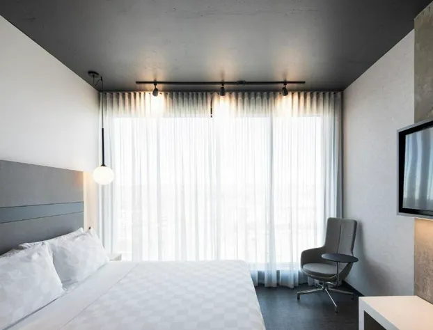 Alt Hotel Ottawa Airport hotel detail image 4