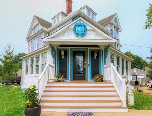 Huddy House Bed & Breakfast hotel detail image 1