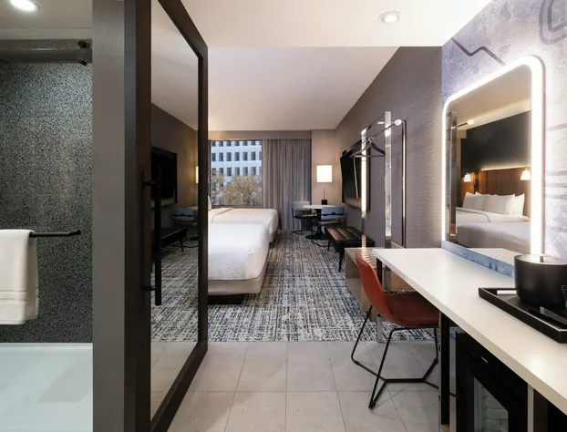 Tempo By Hilton Washington Dc Downtown hotel detail image 4