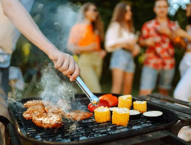 Fox Lakeview Lodge hotel detail image 1