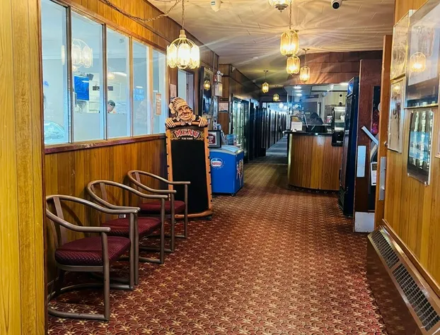 Airport Chalet hotel detail image 4