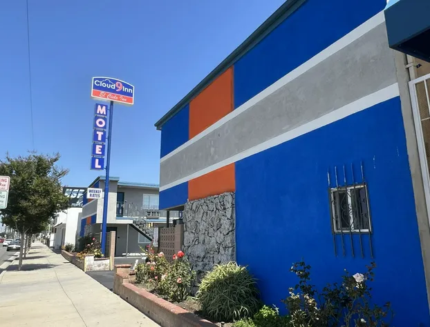 Cloud 9 Inn - El Cielo Inn hotel detail image 2