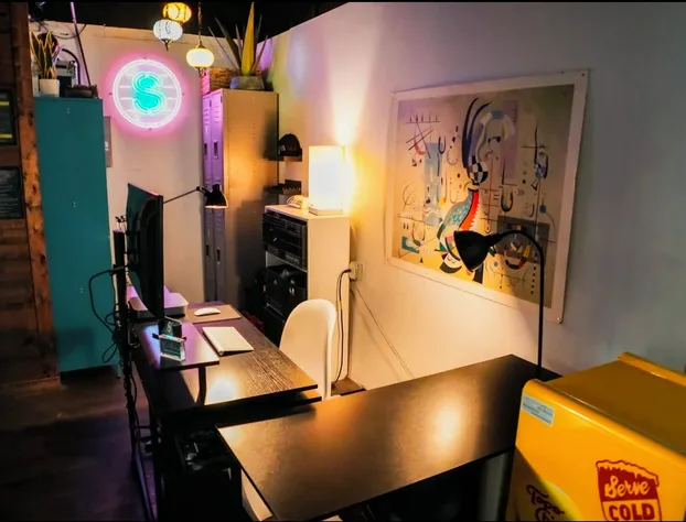 Grand House hotel detail image 4