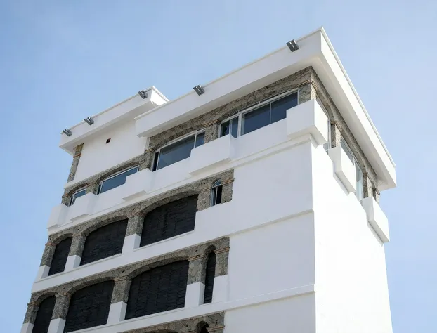 Miranthia Hotel Business and Family hotel detail image 1