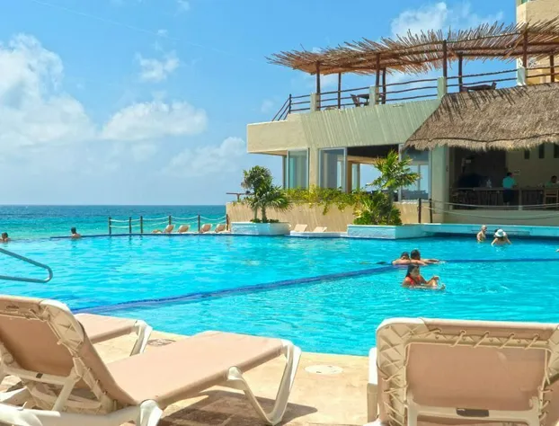 Suites Luna y Sol Caribe hotel detail image 4