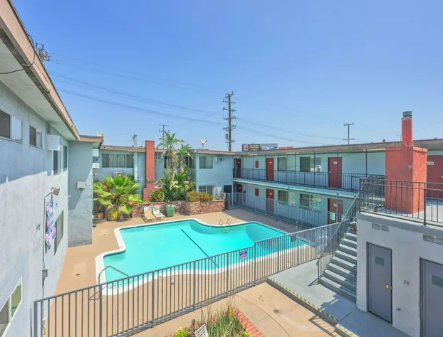 Studio Lodge Hotel hotel detail image 1