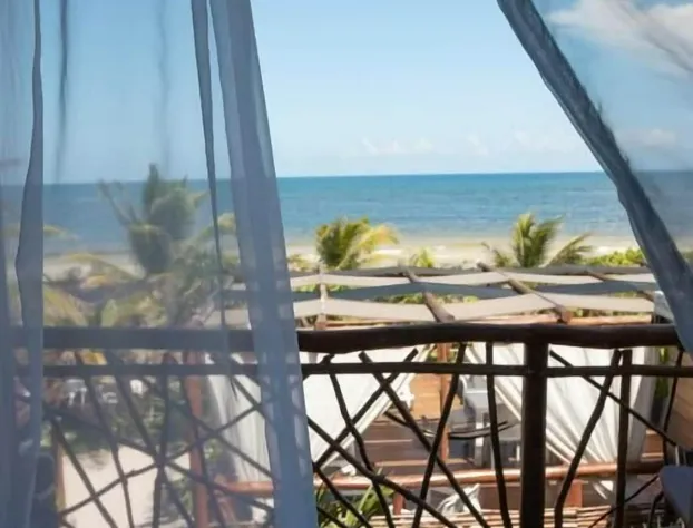 Casa Hayhu Beach hotel detail image 1