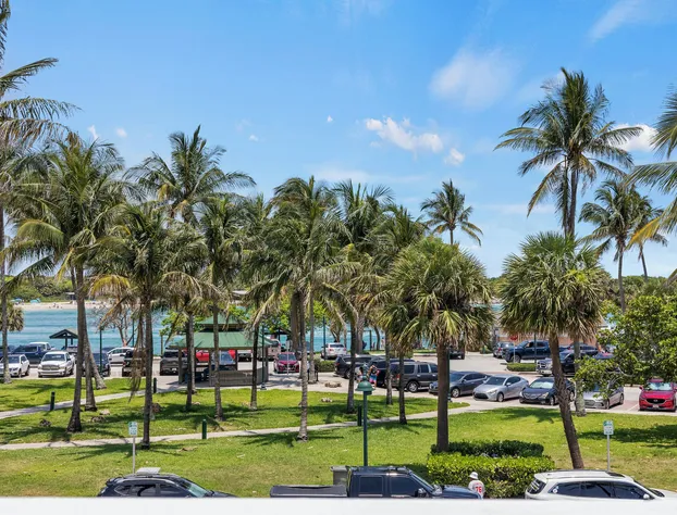 Oceanfront Inn Room #15- Inlet View- King Bed hotel detail image 3