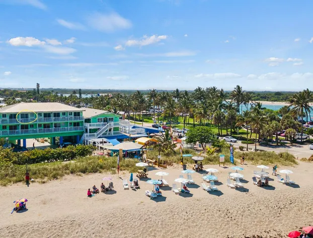 Oceanfront Inn Room #24- Ocean View Balcony, 2 Full Beds hotel detail image 4
