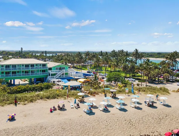 Oceanfront Inn Room #11- Standard Room - King Bed hotel detail image 3
