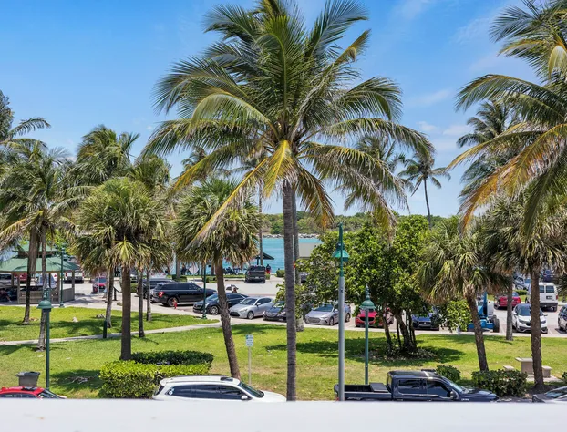 Oceanfront Inn Room #14- Inlet View- King Bed hotel detail image 2