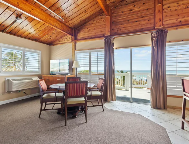 Oceanfront Inn Suite #12- Ocean View Balcony - King Bed hotel detail image 2