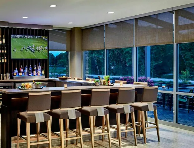 Springhill Suites By Marriott Madison Fitchburg hotel detail image 3
