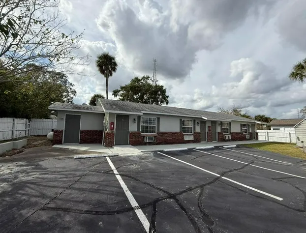Rollie's Motel Daytona Beach By Hotel O hotel detail image 1