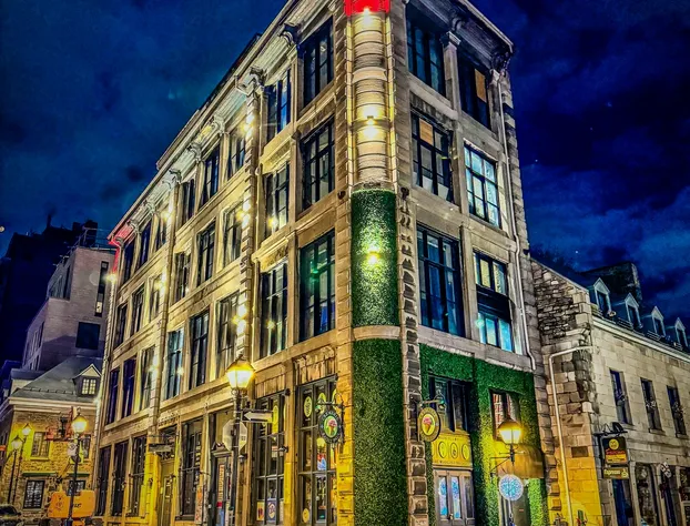 AirStay-Saint Paul hotel detail image 1