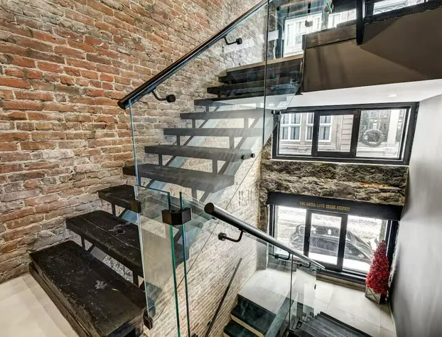 AirStay-Saint Paul hotel detail image 4