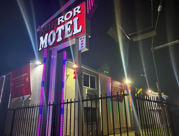 Mirror Motel hotel detail image 3