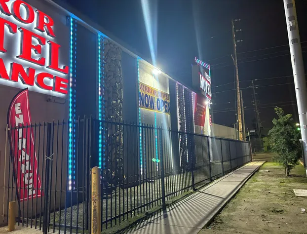 Mirror Motel hotel detail image 3